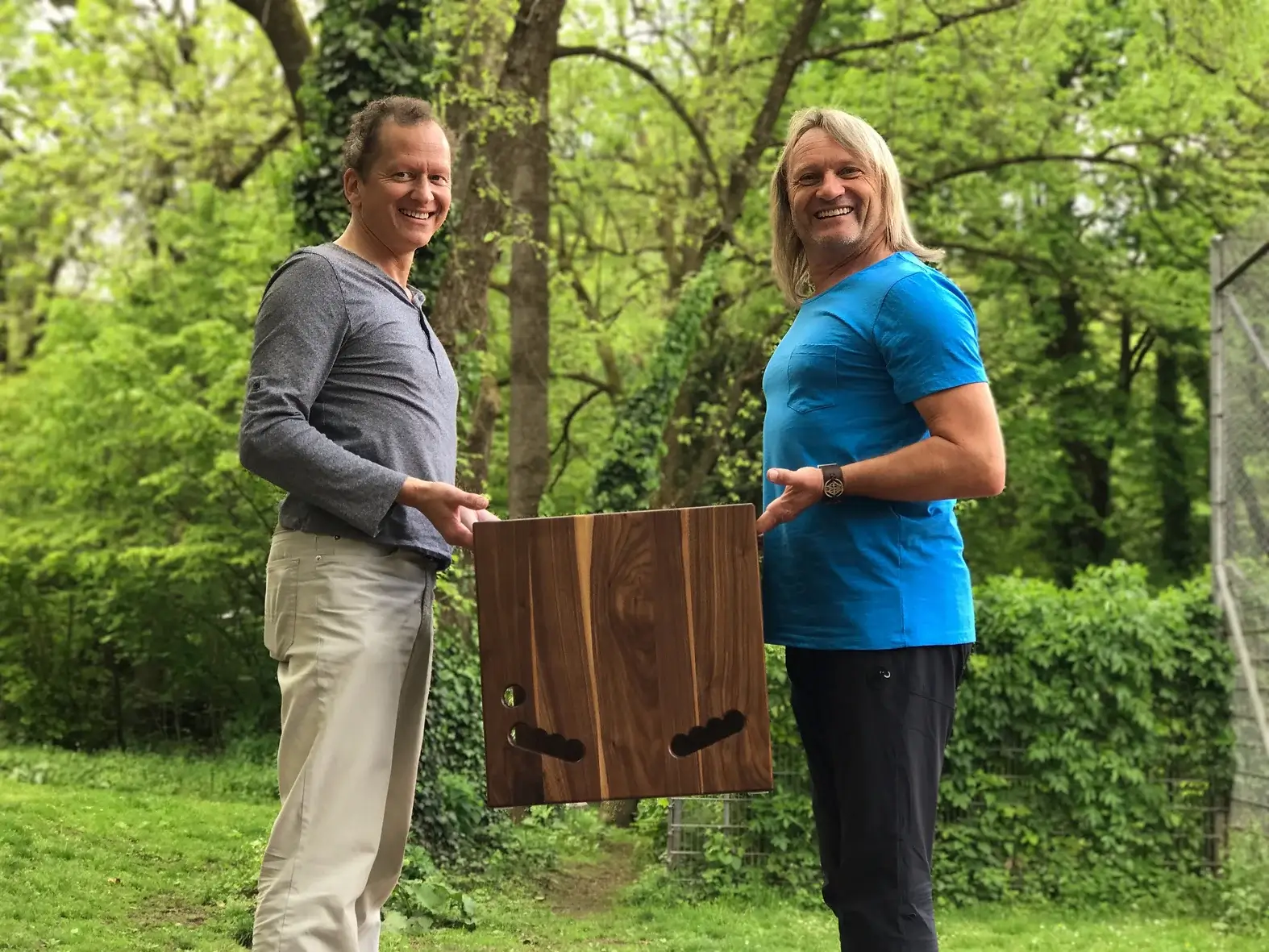 The Cubus next to people